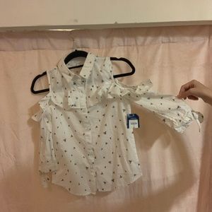 cute off the shoulders bee top